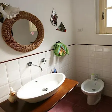 House With Secret Garden In Διαμέρισμα Pula